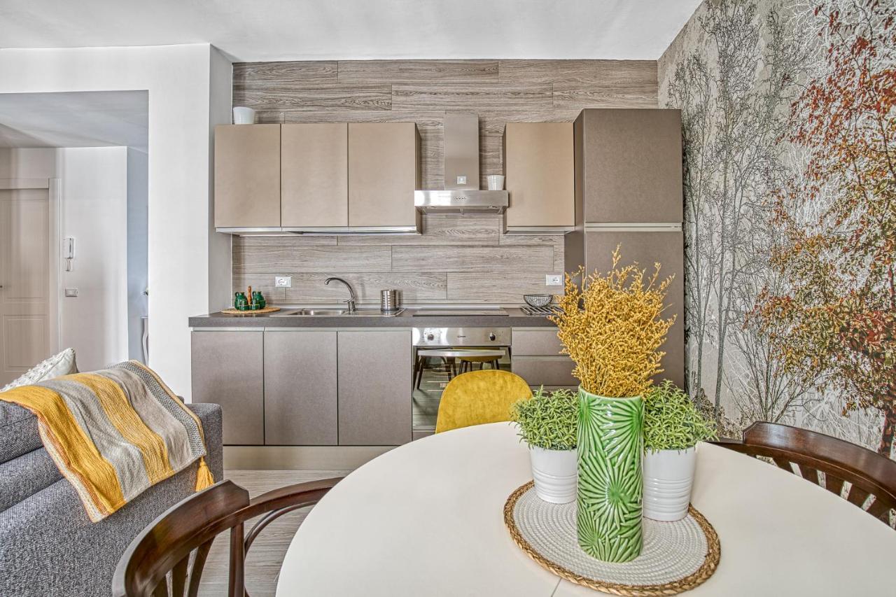 Casa Checca Appartamenti Per Vacanze Caprarola Exteriör bild