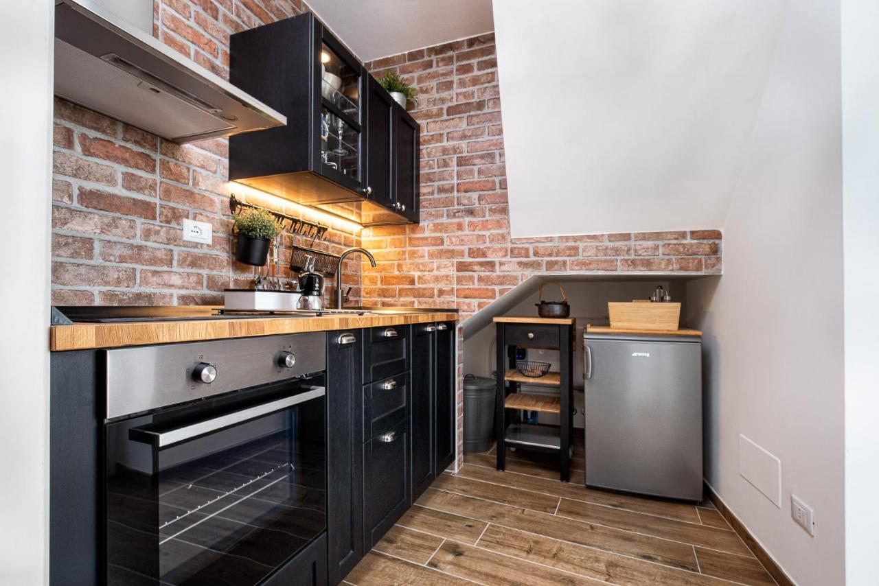 Casa Checca Appartamenti Per Vacanze Caprarola Exteriör bild