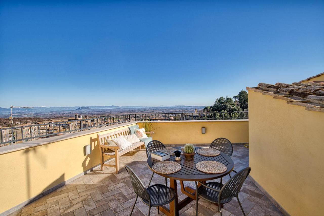 Casa Checca Appartamenti Per Vacanze Caprarola Exteriör bild